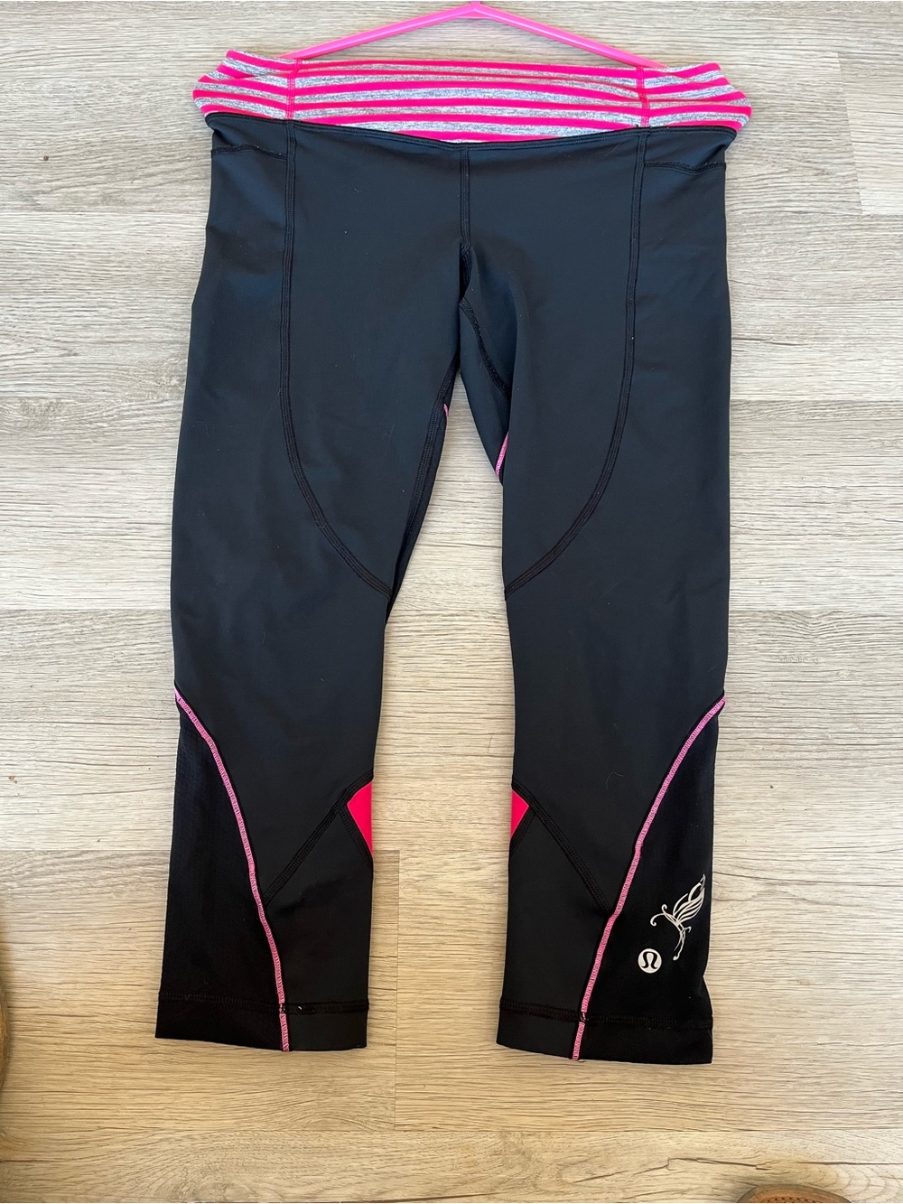 lululemon athletica Black Capri Pants with Pink Stripe Waistband
